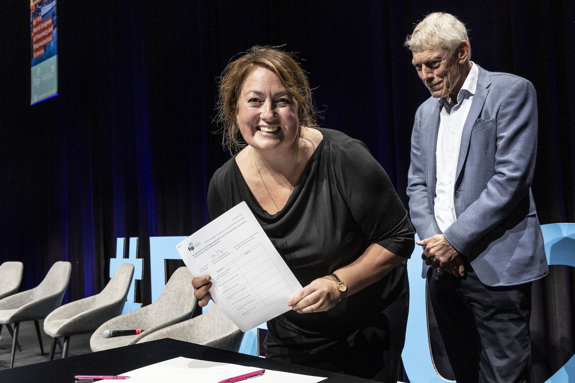 Stine Hasling Mogensen signs AMR Declaration