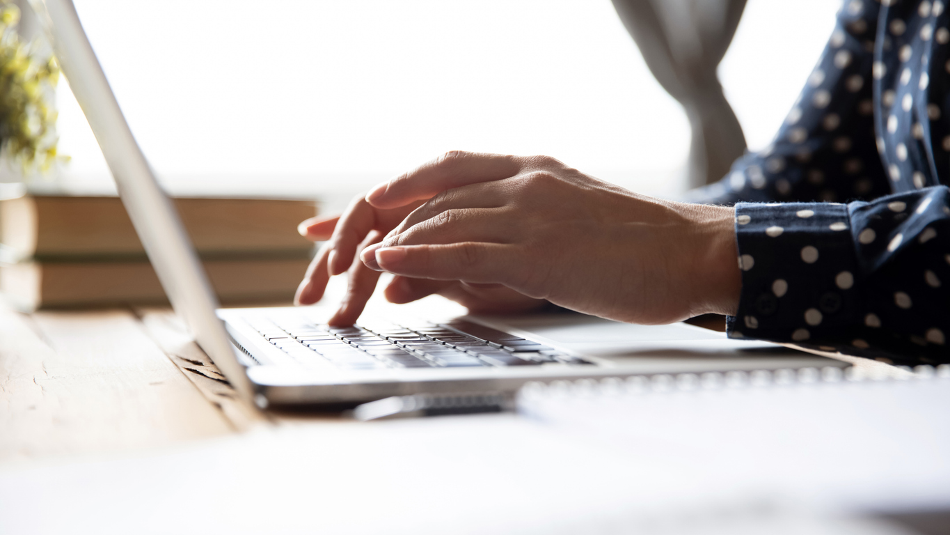Online job search workshop 2: Make an impact with your CV and cover letter