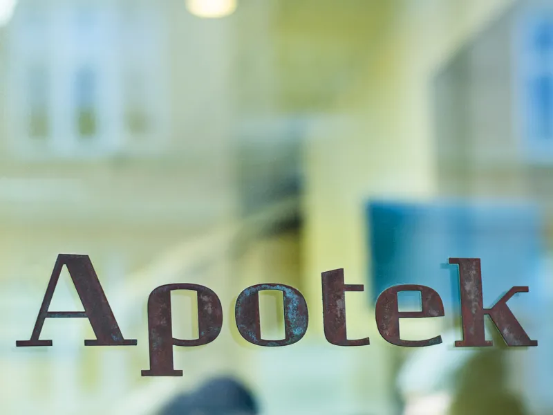 Apotek